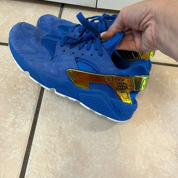 Sold Nike Air HUARACHE RUN PRM QS Men's 9 Undefeated Blue NIPSEY cobalt - Picture 6 of 12